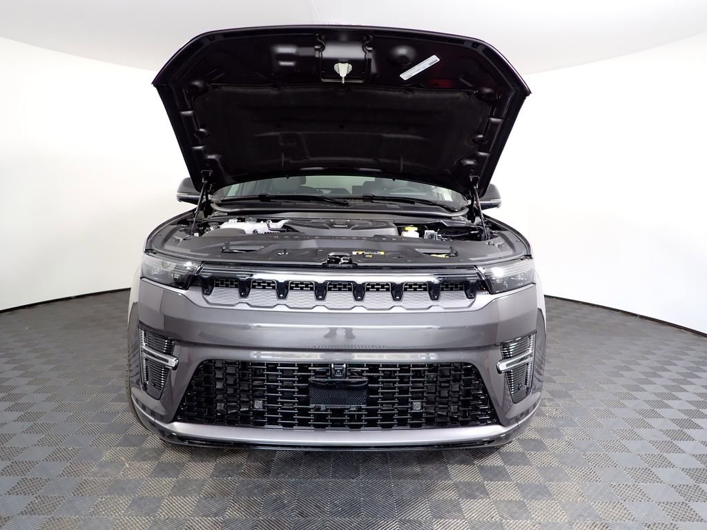 New 2026 Jeep Grand Wagoneer Limited AWD/4WD image 9