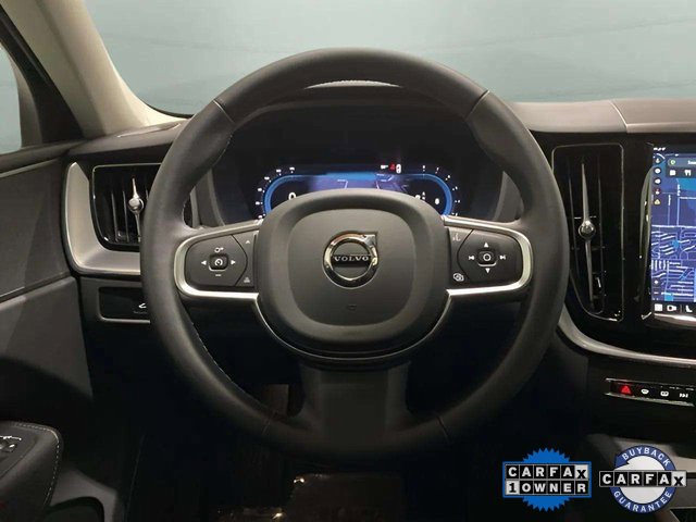 Used 2025 Volvo XC60 B5 Core image 15