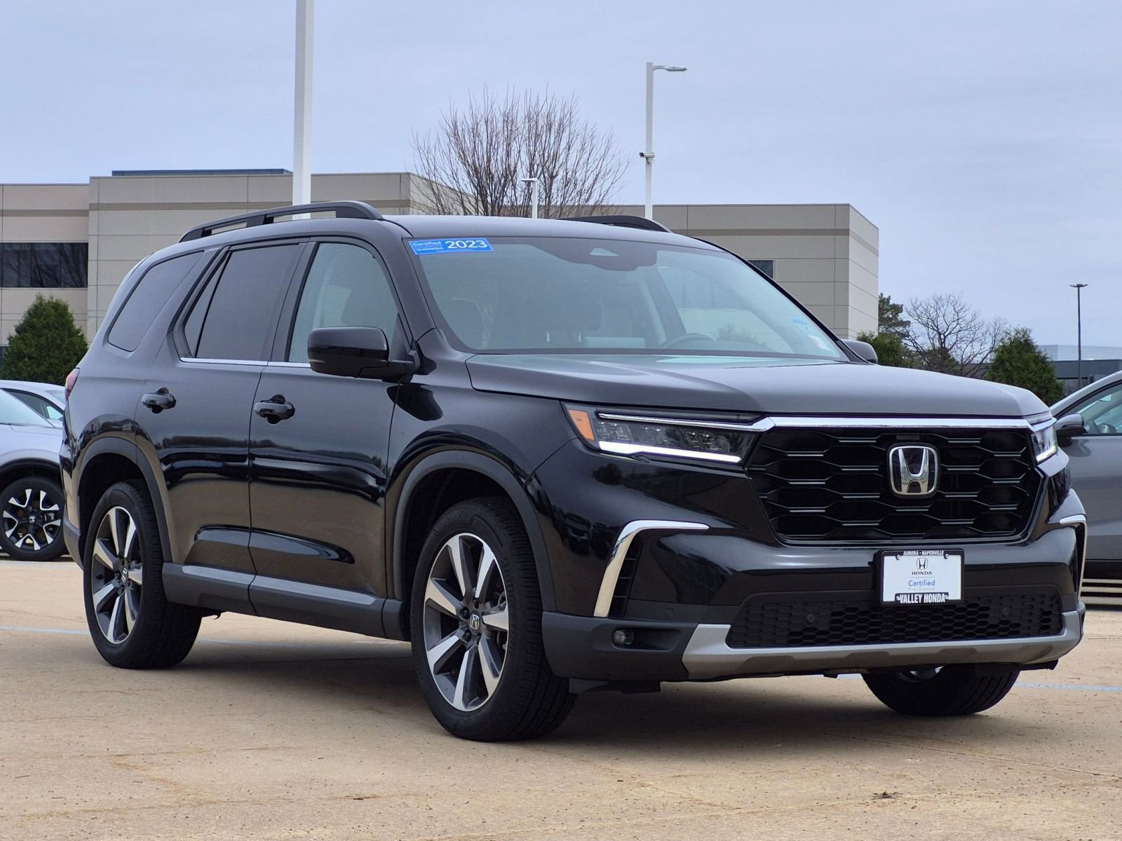 Certified 2023 Honda Pilot Touring image 4