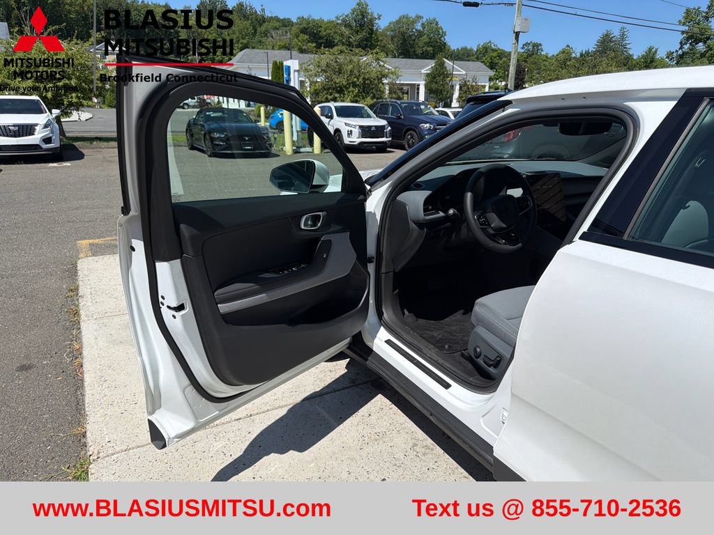 Used 2022 Polestar Polestar 2 w/ Plus Package AWD/4WD image 16