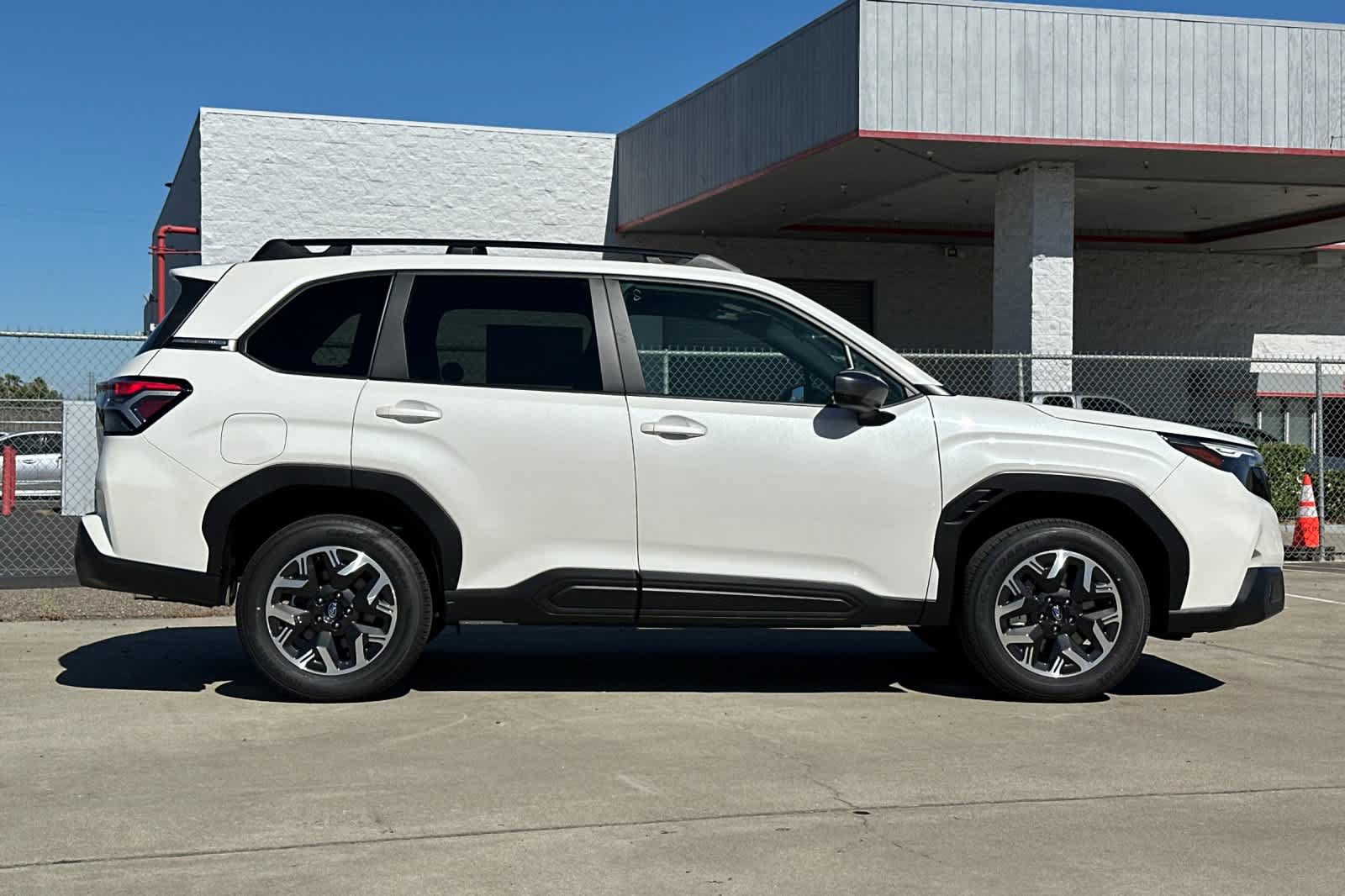 New 2026 Subaru Forester Premium AWD/4WD image 2