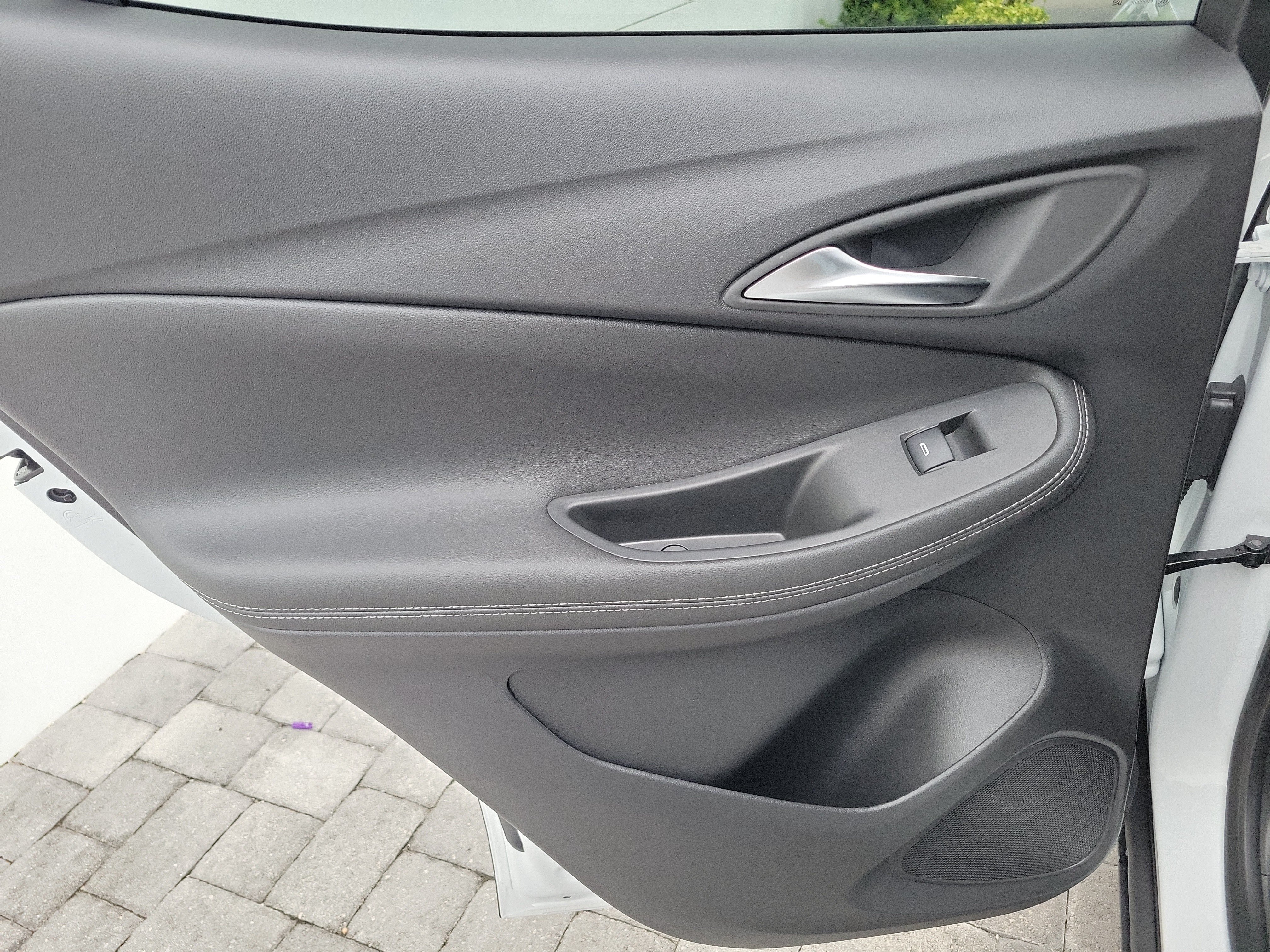 New 2026 Buick Encore GX Preferred w/ Comfort Package FWD image 11