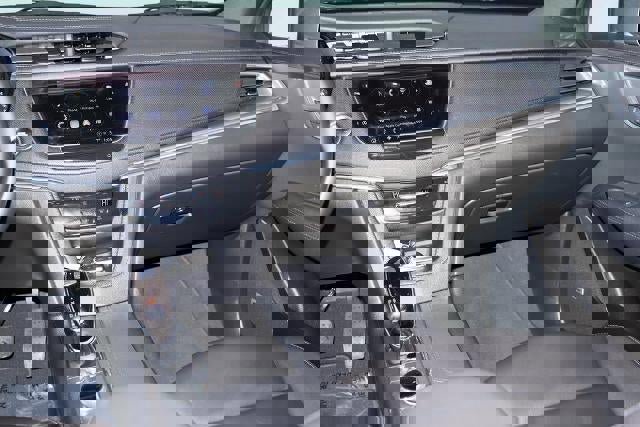 Certified 2024 Cadillac XT5 Luxury image 20