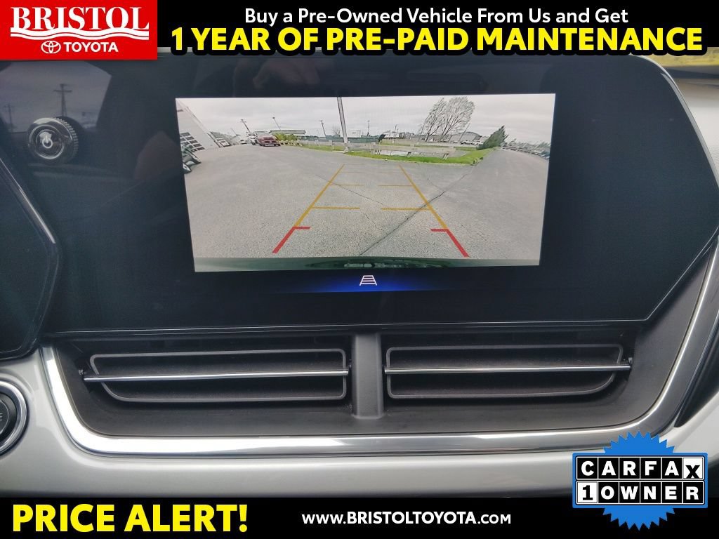 Used 2025 Chevrolet Trax LT w/ LT Convenience Package FWD image 23