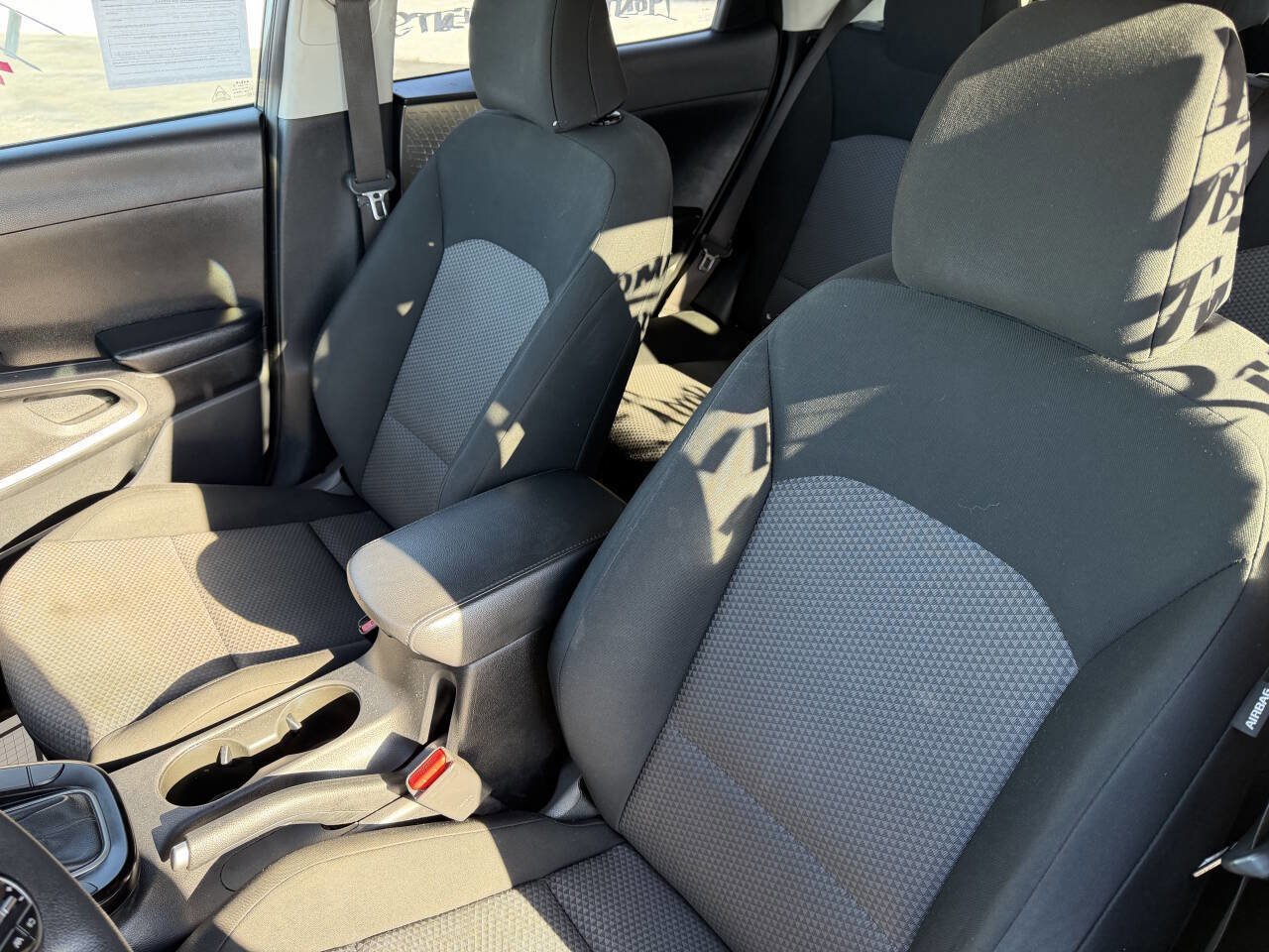 Used 2023 Kia Soul LX image 9