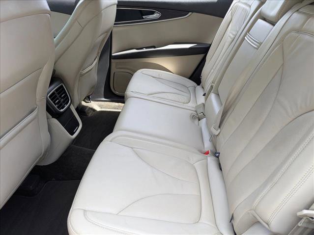 Used 2016 Lincoln MKX Select w/ Select Plus Package image 18