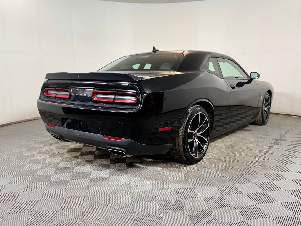 Used 2018 Dodge Challenger R/T Scat Pack w/ Leather Interior Group image 6