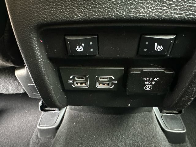 Used 2021 Jeep Cherokee Limited w/ Elite Package AWD/4WD image 19