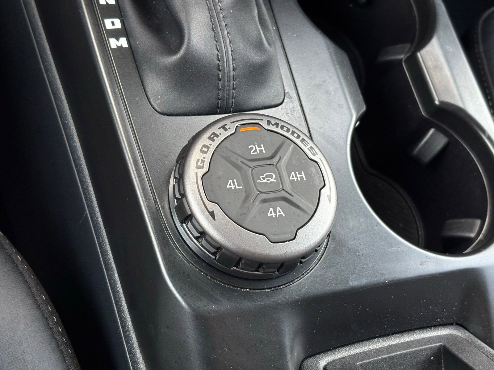 Used 2025 Ford Bronco Badlands image 6