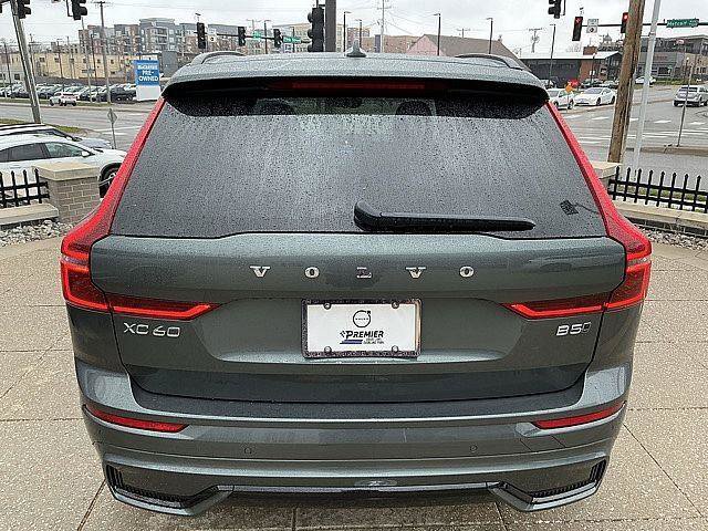 New 2026 Volvo XC60 B5 Plus w/ Climate Package AWD/4WD image 9