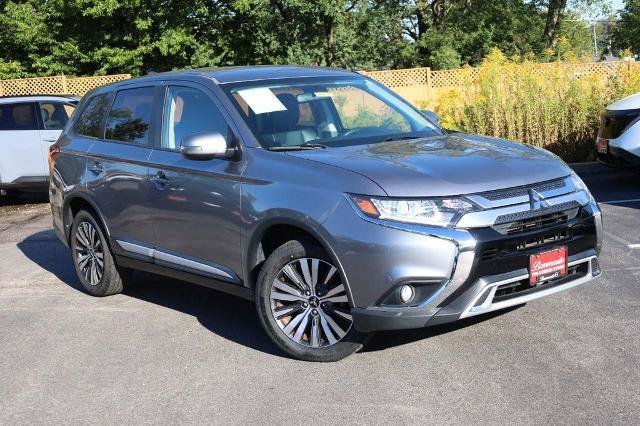 Used 2019 Mitsubishi Outlander SE AWD/4WD image 2