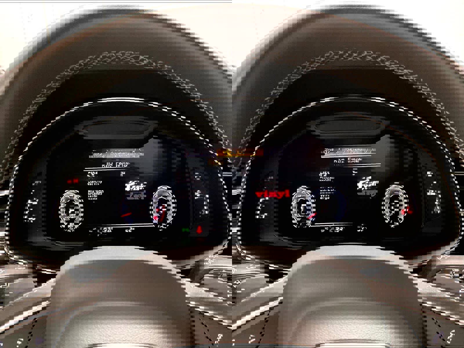 Used 2023 Audi Q8 Premium Plus w/ Premium Plus Package image 21