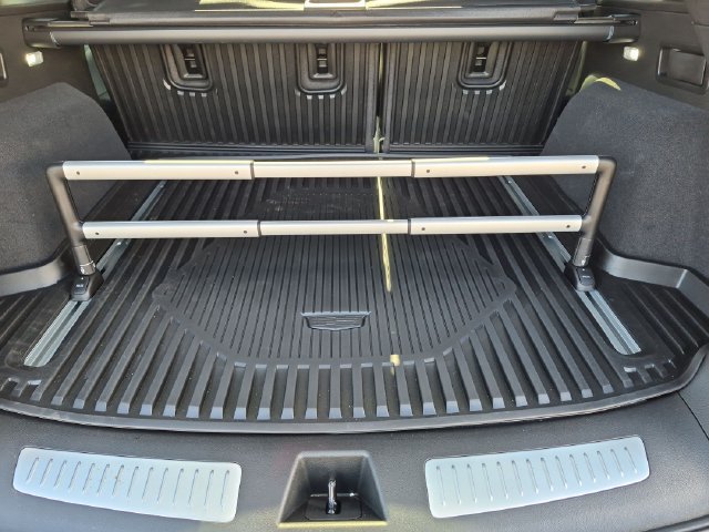 Used 2026 Cadillac XT5 Sportv w/ LPO, Floor Liner Package AWD/4WD image 24