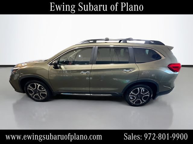 Used 2025 Subaru Ascent Touring AWD/4WD image 4