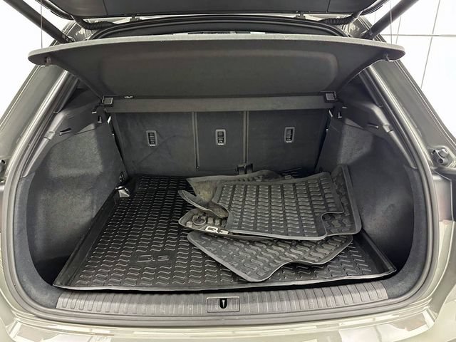 Used 2023 Audi Q3 2.0T Premium w/ Convenience Package AWD/4WD image 9