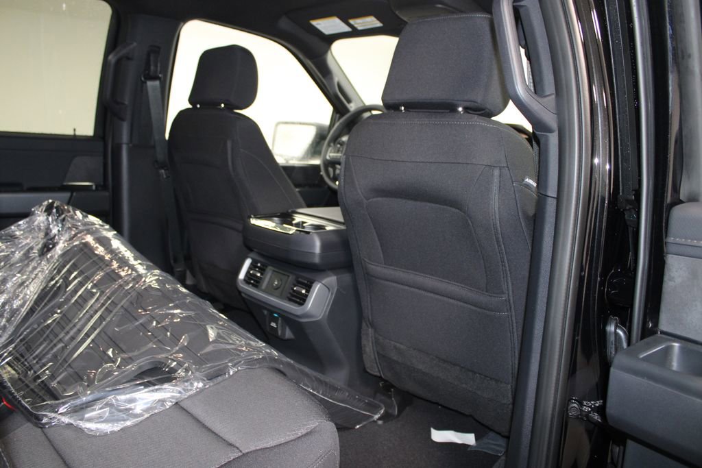 New 2026 Ford F150 XLT w/ Equipment Group 302A MID image 32