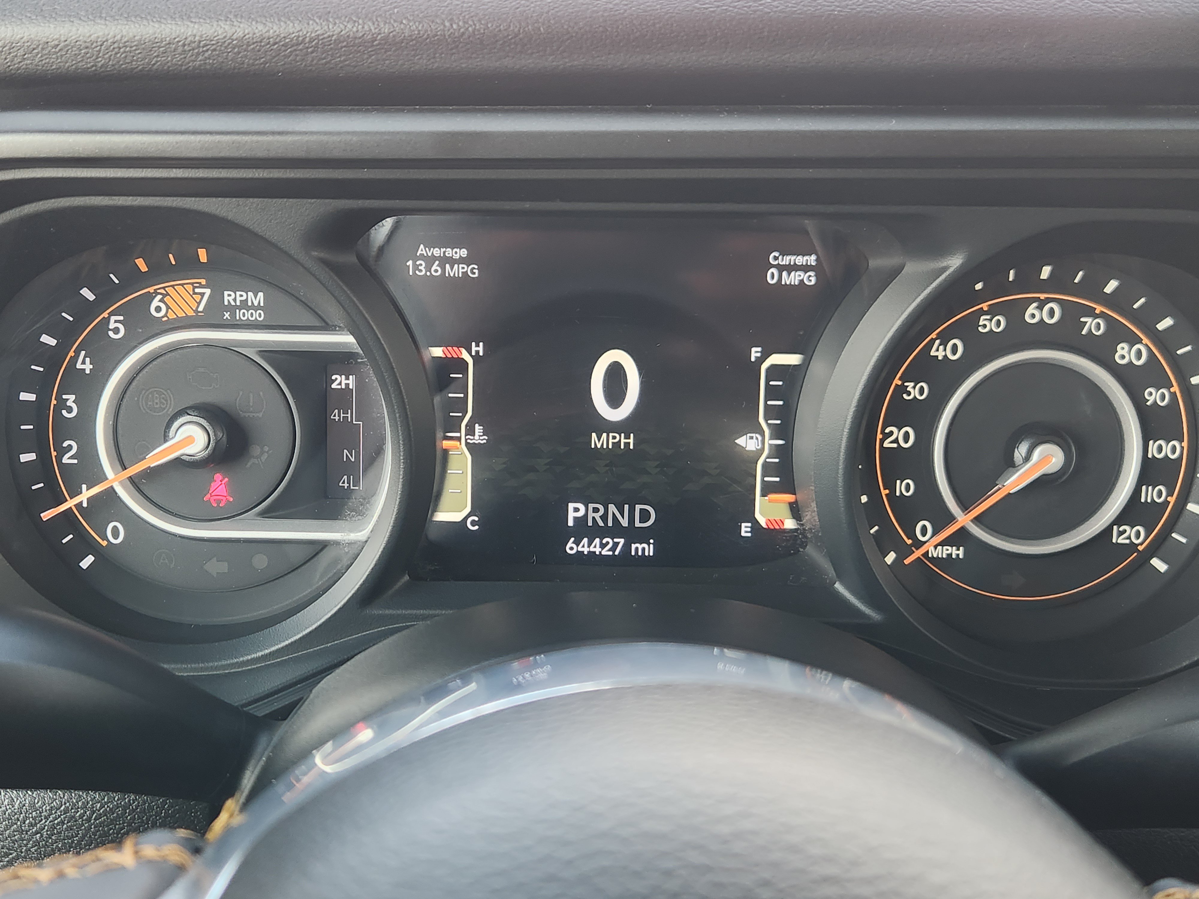 Used 2024 Jeep Wrangler Unlimited Sahara AWD/4WD image 15