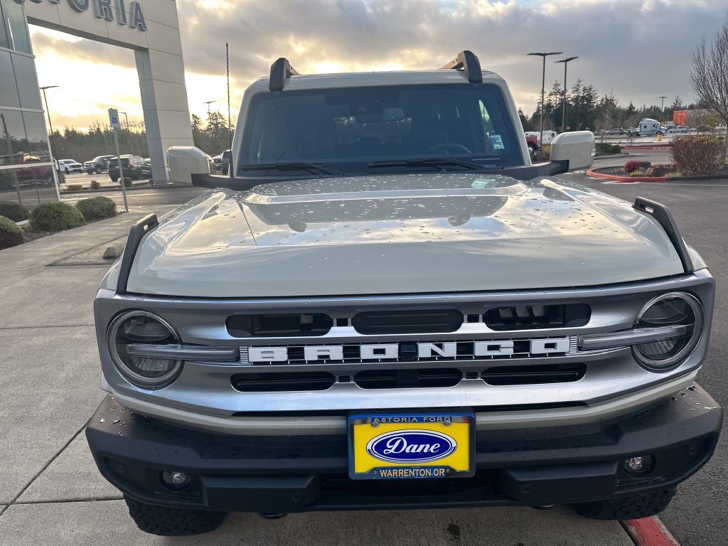 Used 2025 Ford Bronco Outer Banks AWD/4WD image 7