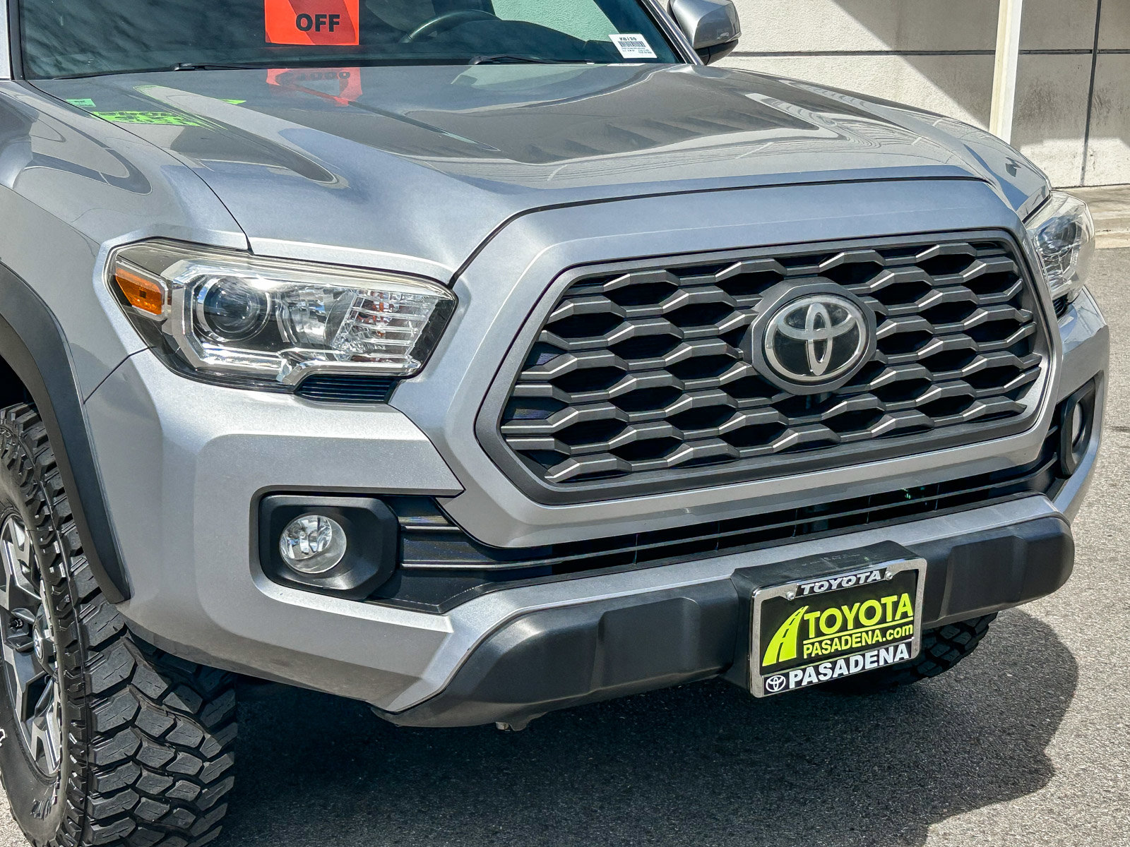 Used 2021 Toyota Tacoma TRD Off-Road w/ Technology Package image 5