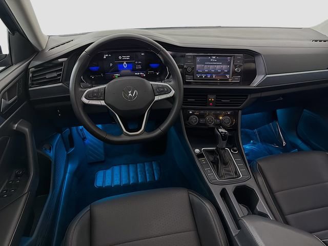 Used 2023 Volkswagen Jetta SE image 23