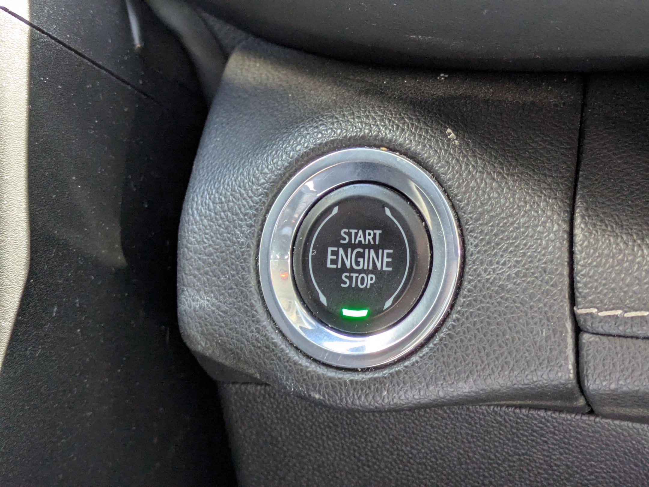 Used 2021 Buick Envision Essence AWD/4WD image 18