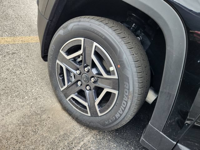 New 2026 Jeep Cherokee Laredo AWD/4WD image 22