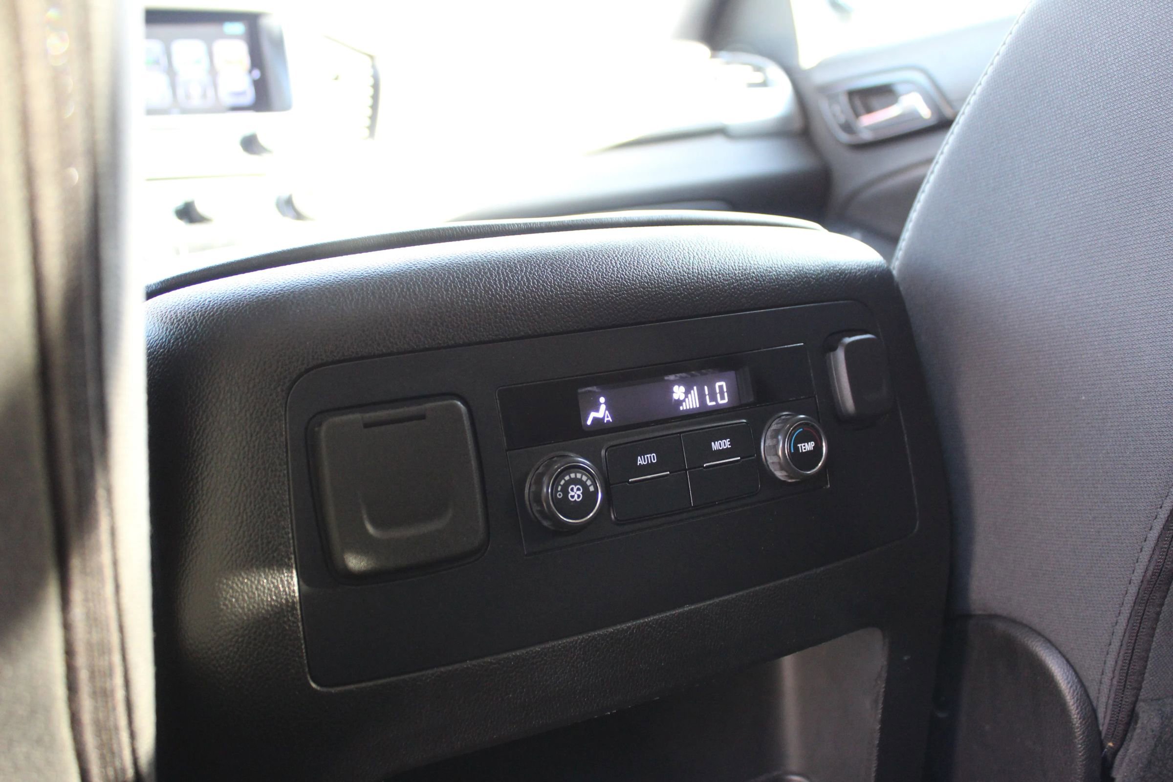 Used 2018 Chevrolet Tahoe LS RWD image 19