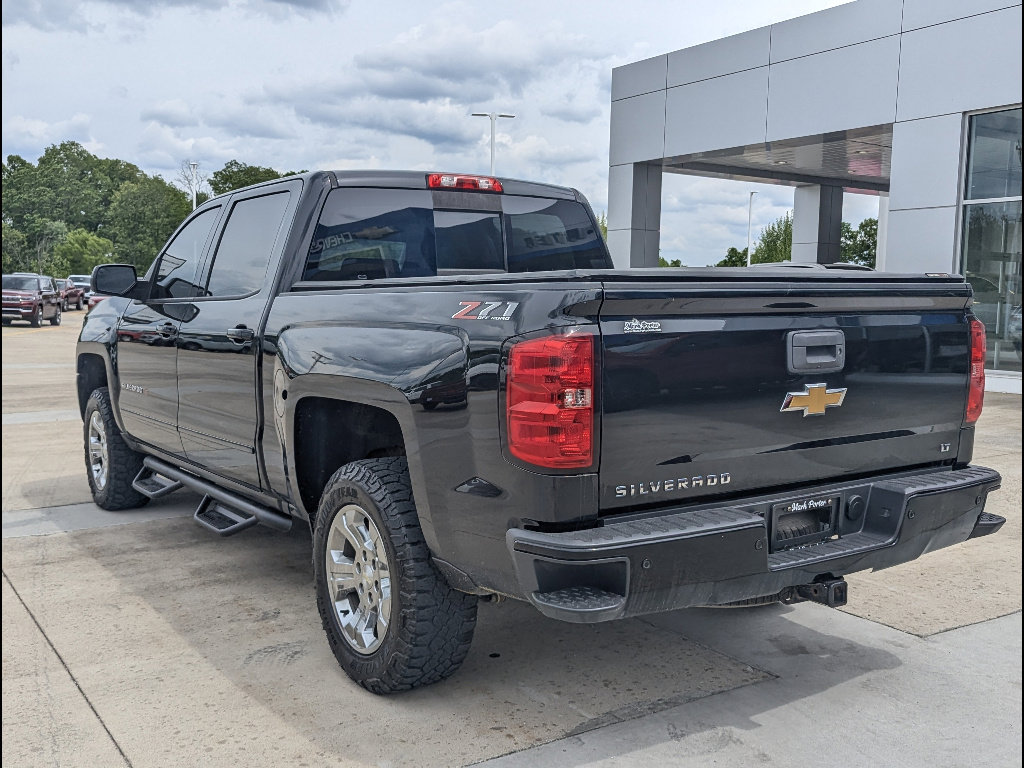Used 2018 Chevrolet Silverado 1500 LT w/ All Star Edition AWD/4WD image 8