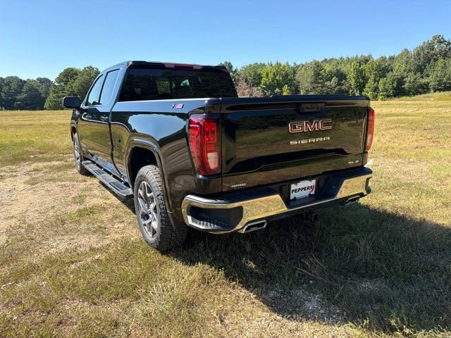 New 2026 GMC Sierra 1500 SLE w/ X31 Off-Road Package AWD/4WD image 5