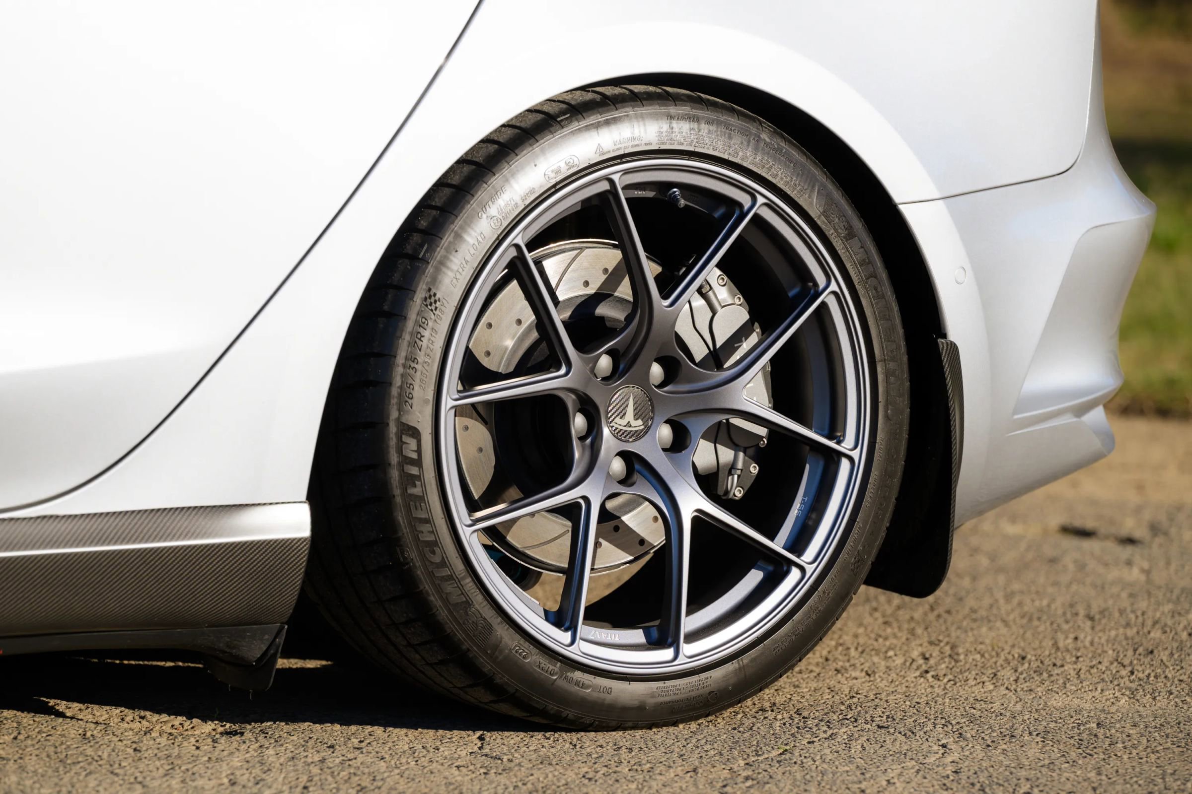 Used 2018 Tesla Model 3 Long Range image 20