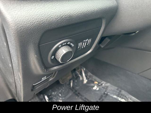 Certified 2023 Jeep Grand Cherokee L Laredo AWD/4WD image 17