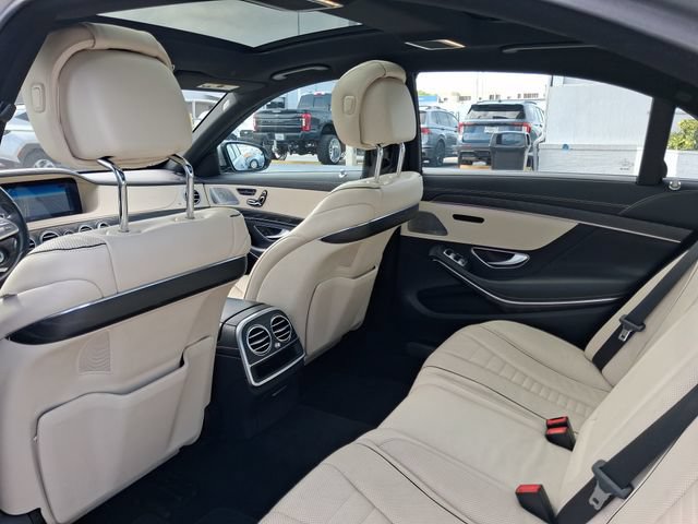 Used 2018 Mercedes-Benz S 560 Sedan image 5