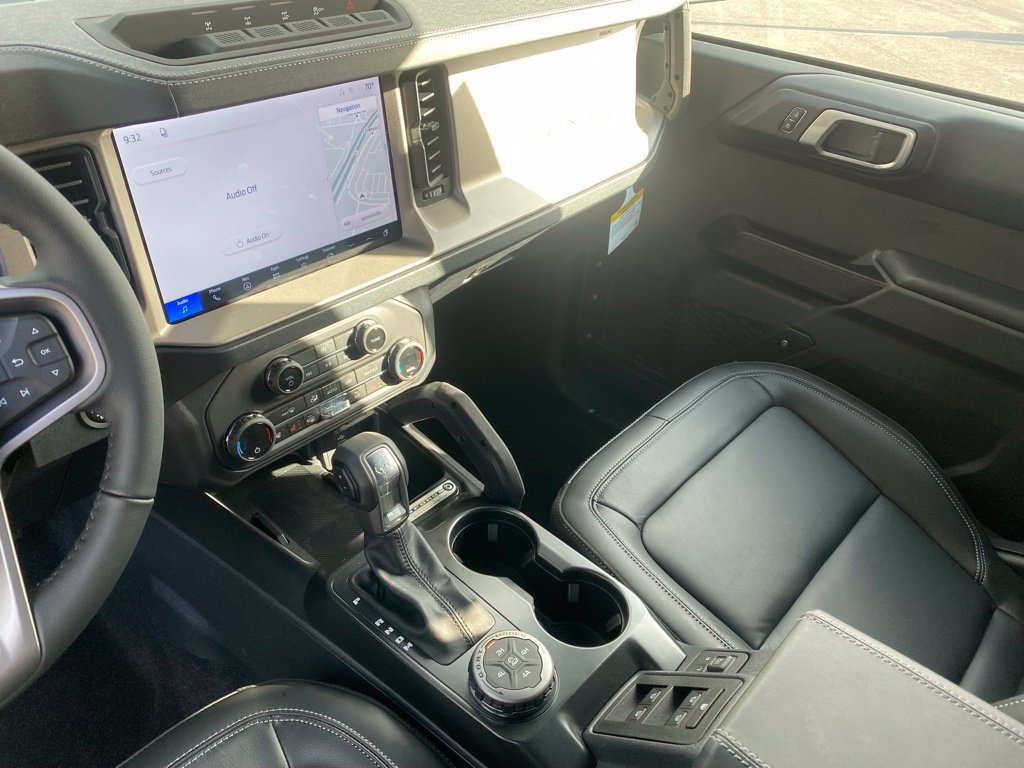 New 2026 Ford Bronco Outer Banks w/ Sasquatch Package AWD/4WD image 27