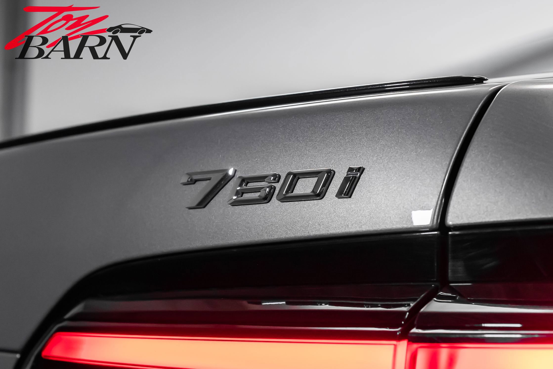 Used 2024 BMW 760i xDrive w/ Executive Package image 14