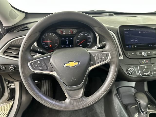Used 2021 Chevrolet Malibu LS image 14