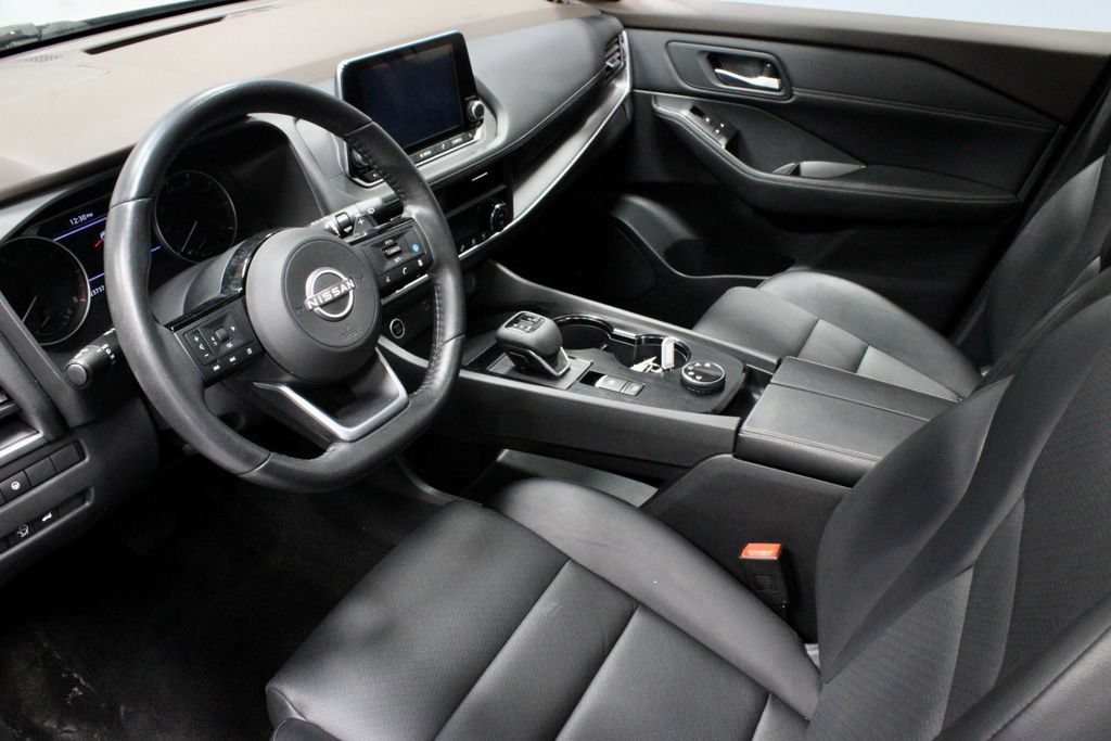 Certified 2023 Nissan Rogue SV w/ SV Premium B Package AWD/4WD image 22