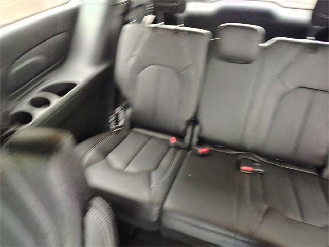 New 2026 Chrysler Pacifica Select image 32