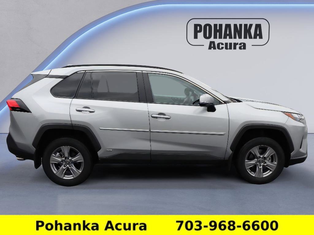 Used 2024 Toyota RAV4 XLE w/ Convenience Package AWD/4WD image 8