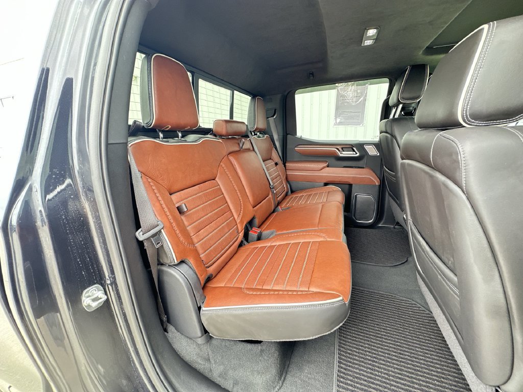 Certified 2025 GMC Sierra 1500 Denali Ultimate AWD/4WD image 28