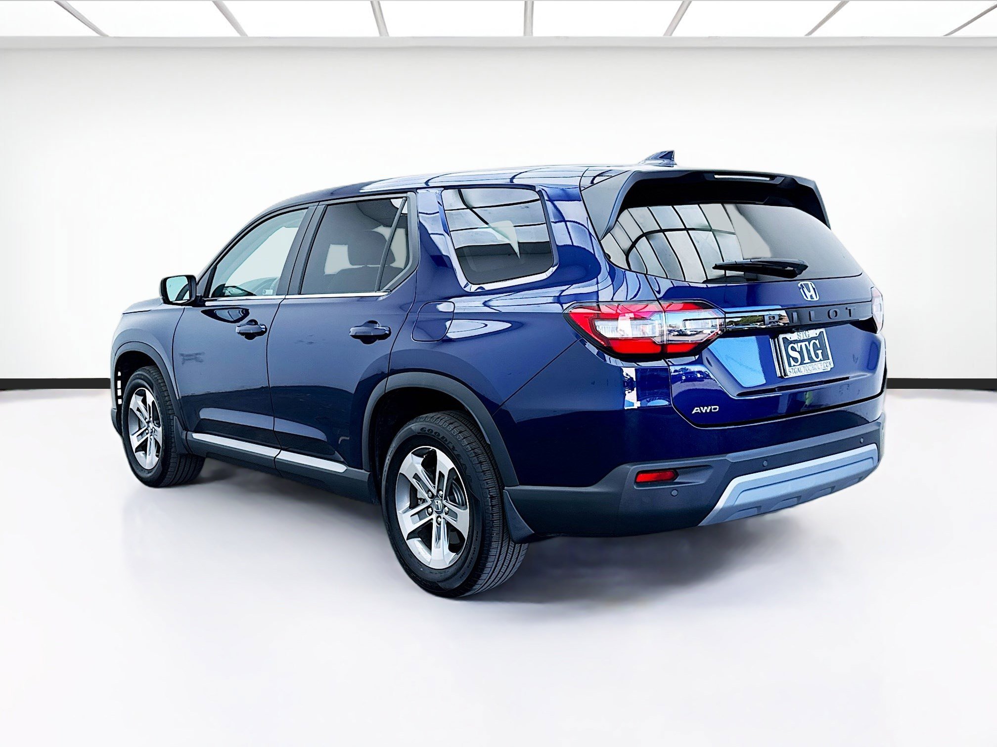 Used 2023 Honda Pilot EX-L image 6
