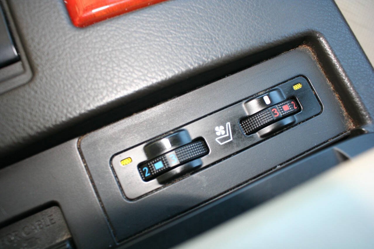 Used 2012 Lexus RX 350 AWD w/ Premium Pkg image 20