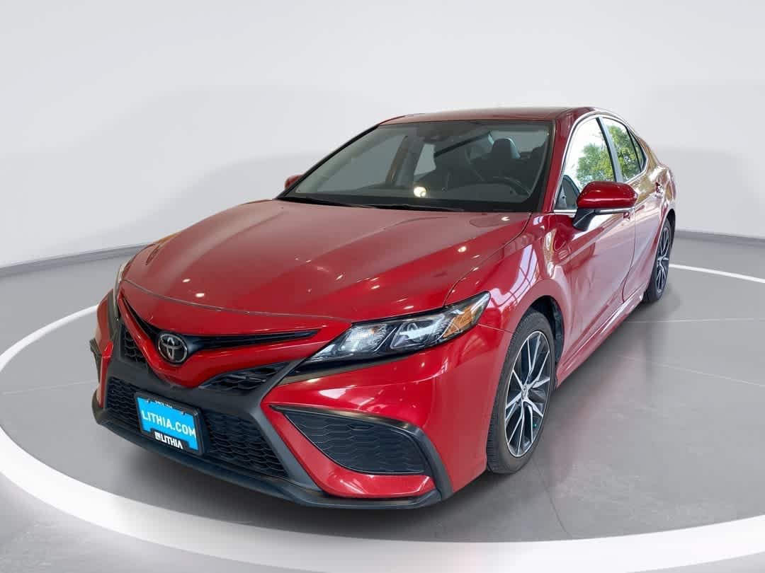 Used 2023 Toyota Camry SE
