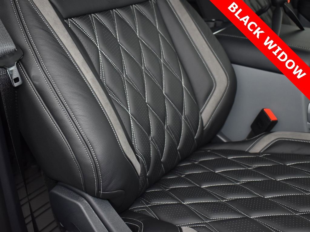 New 2025 Ford F250 XLT w/ Black Appearance Package image 11