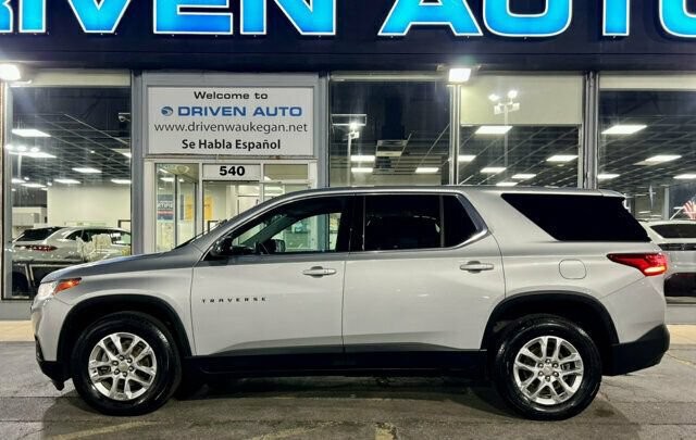 Used 2019 Chevrolet Traverse LS w/ LPO, Blackout Package AWD/4WD image 26