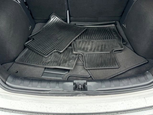 Certified 2024 Nissan Kicks SV FWD image 18