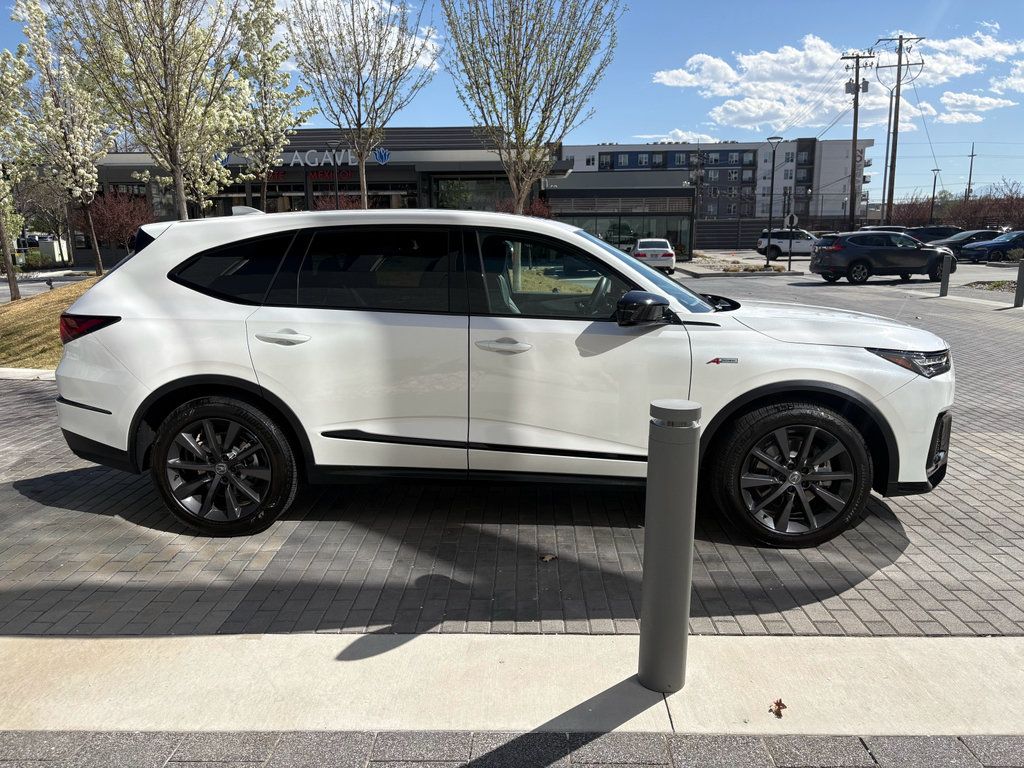 Used 2026 Acura MDX A-Spec AWD/4WD image 7