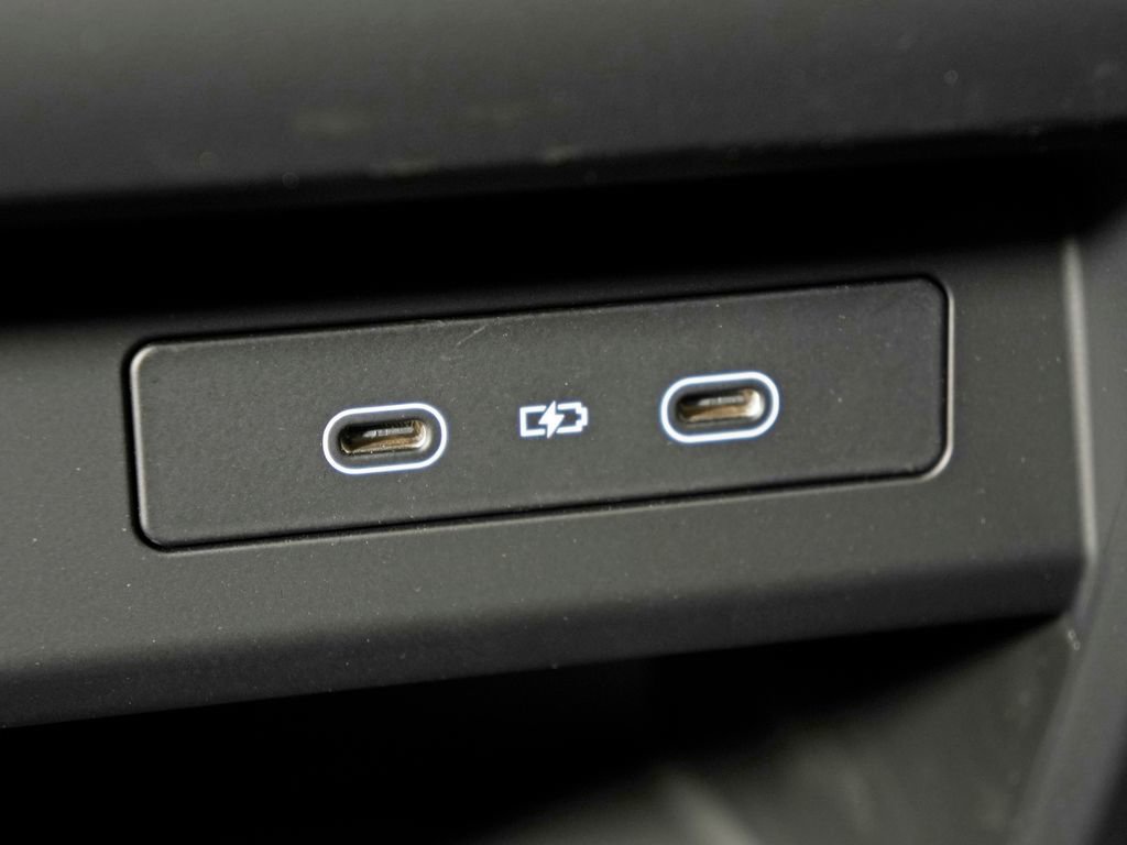 New 2026 Porsche Cayenne GTS AWD/4WD image 40