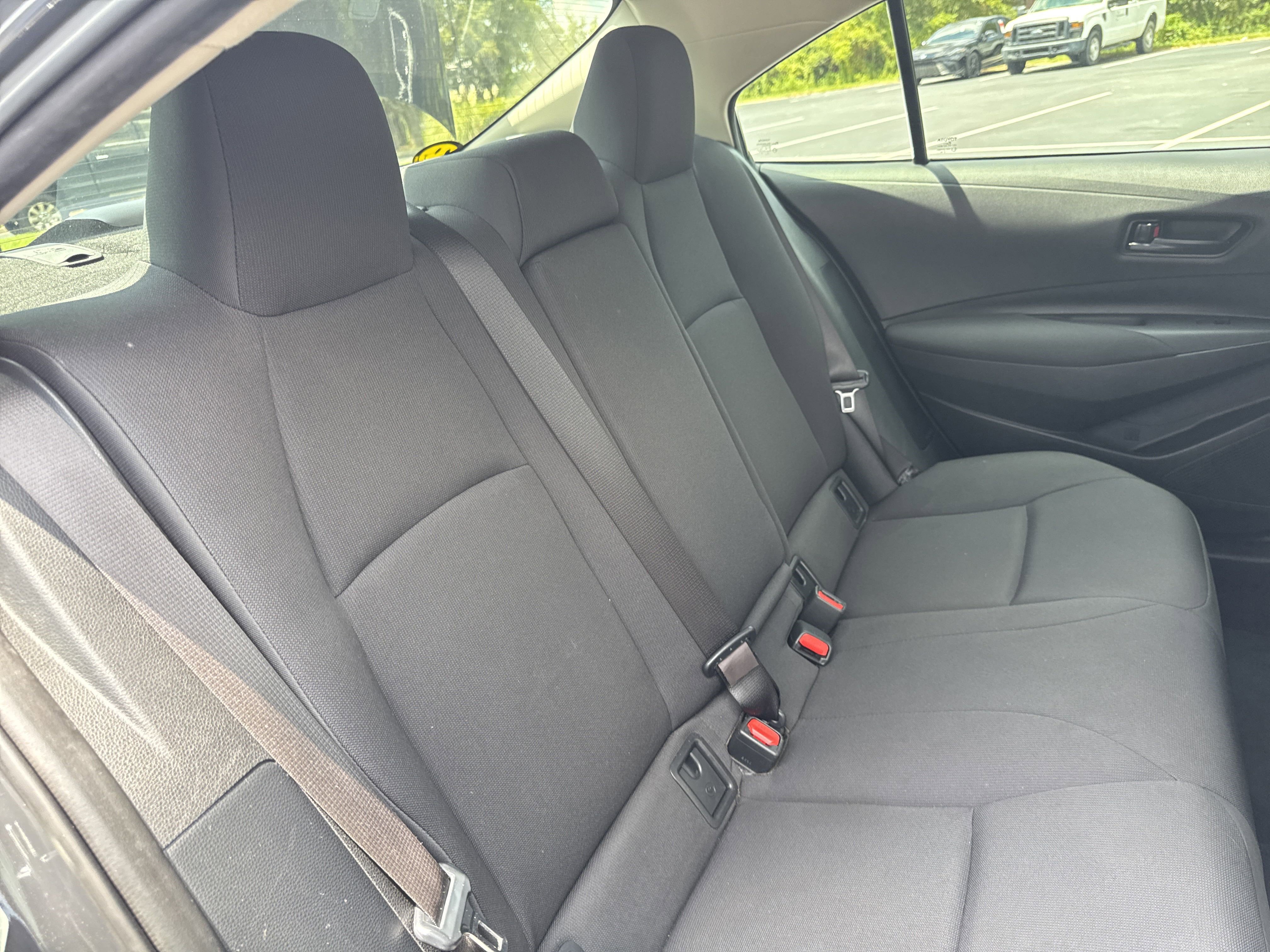 Used 2024 Toyota Corolla LE FWD image 28