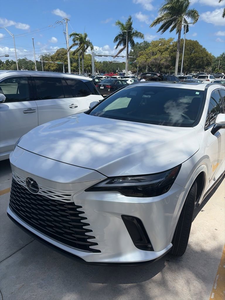 Used 2024 Lexus RX 350h w/ Accessory Package (Z1) AWD/4WD image 1