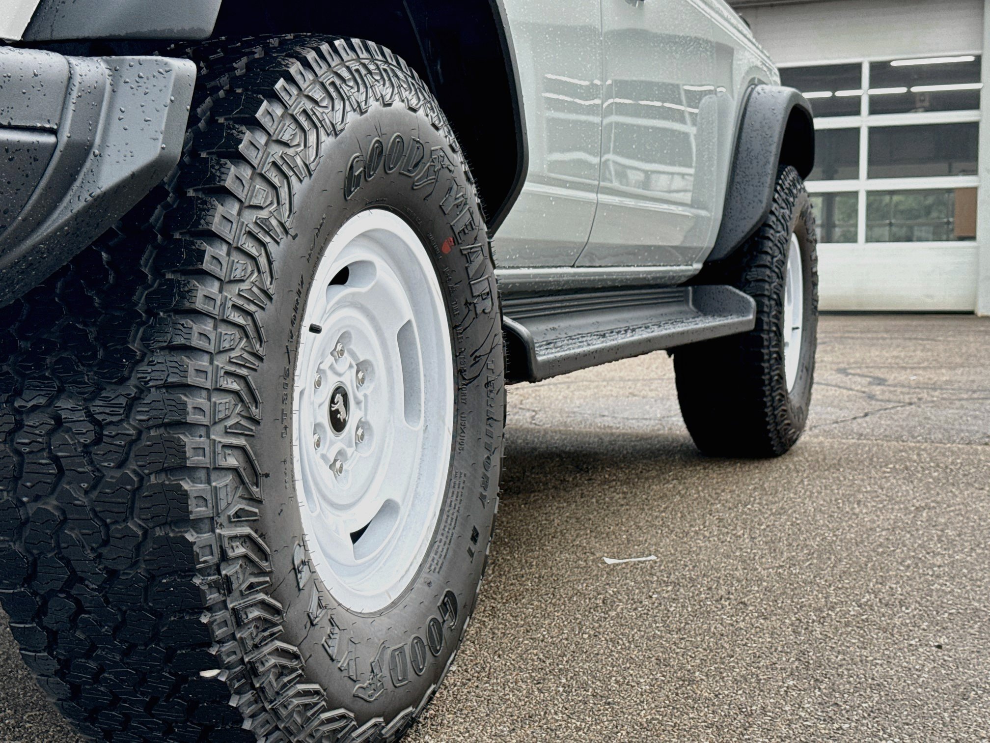 New 2026 Ford Bronco Heritage Edition AWD/4WD image 16